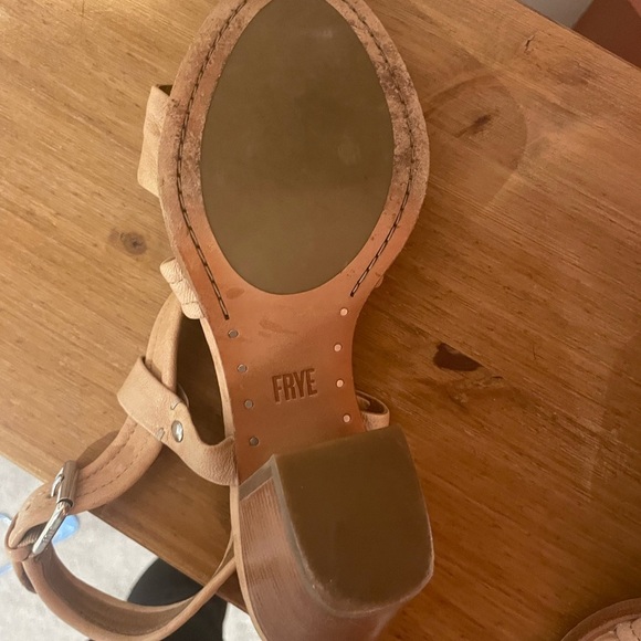 Frye sandal - Picture 4 of 5